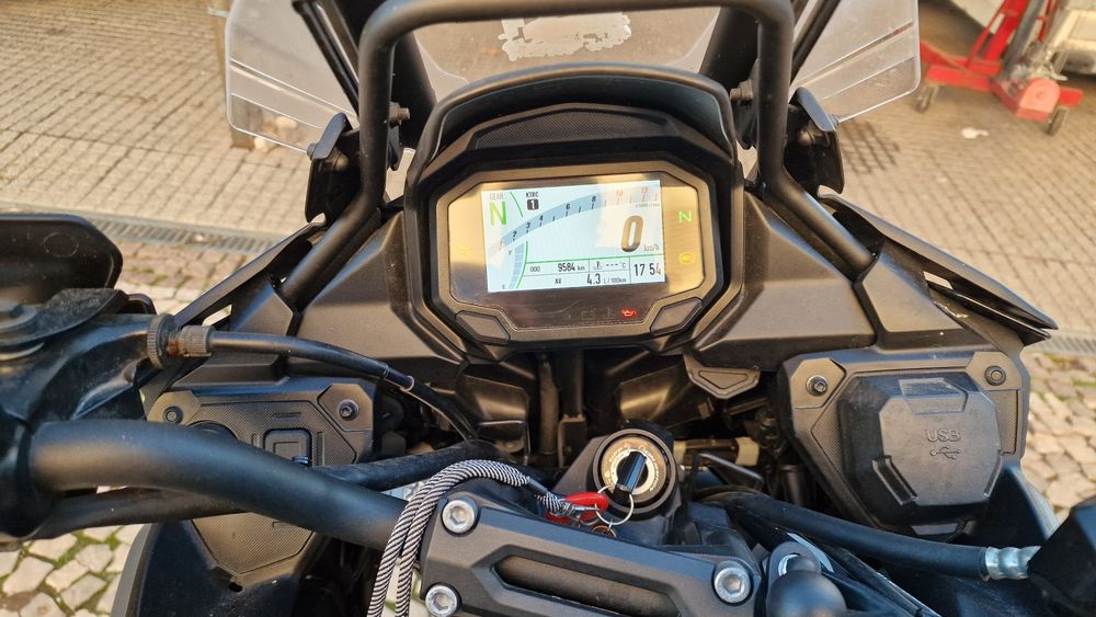 Kavasaki versys 650 com garantia de fabrica