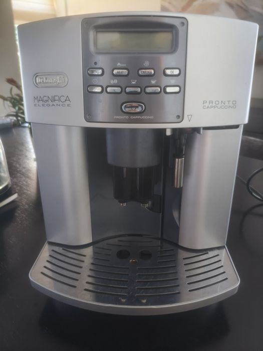 Máquina de café Delonghi