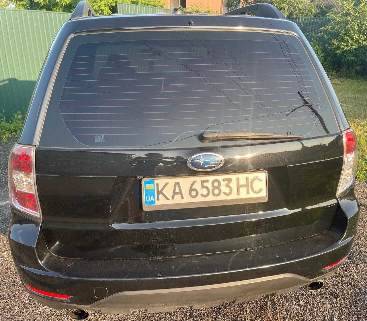 Subaru Forester 2.0D 2010 • Повний привід • Шкіра • Люк
