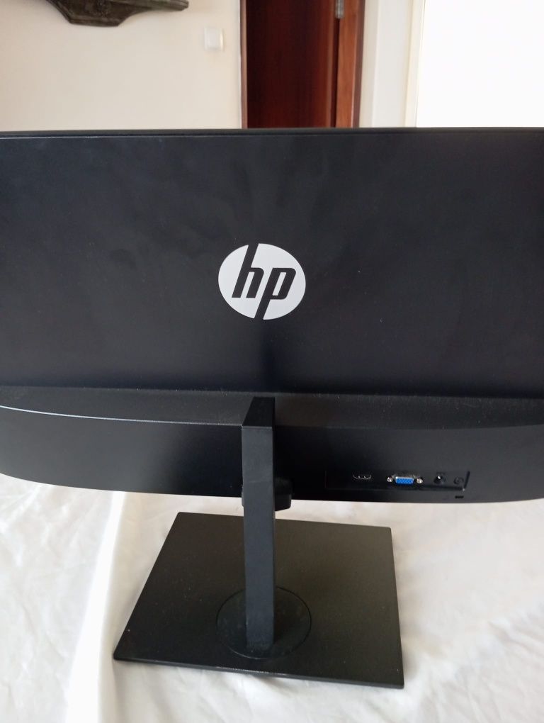 HP 24FH 23.8" LED IPS FullHD