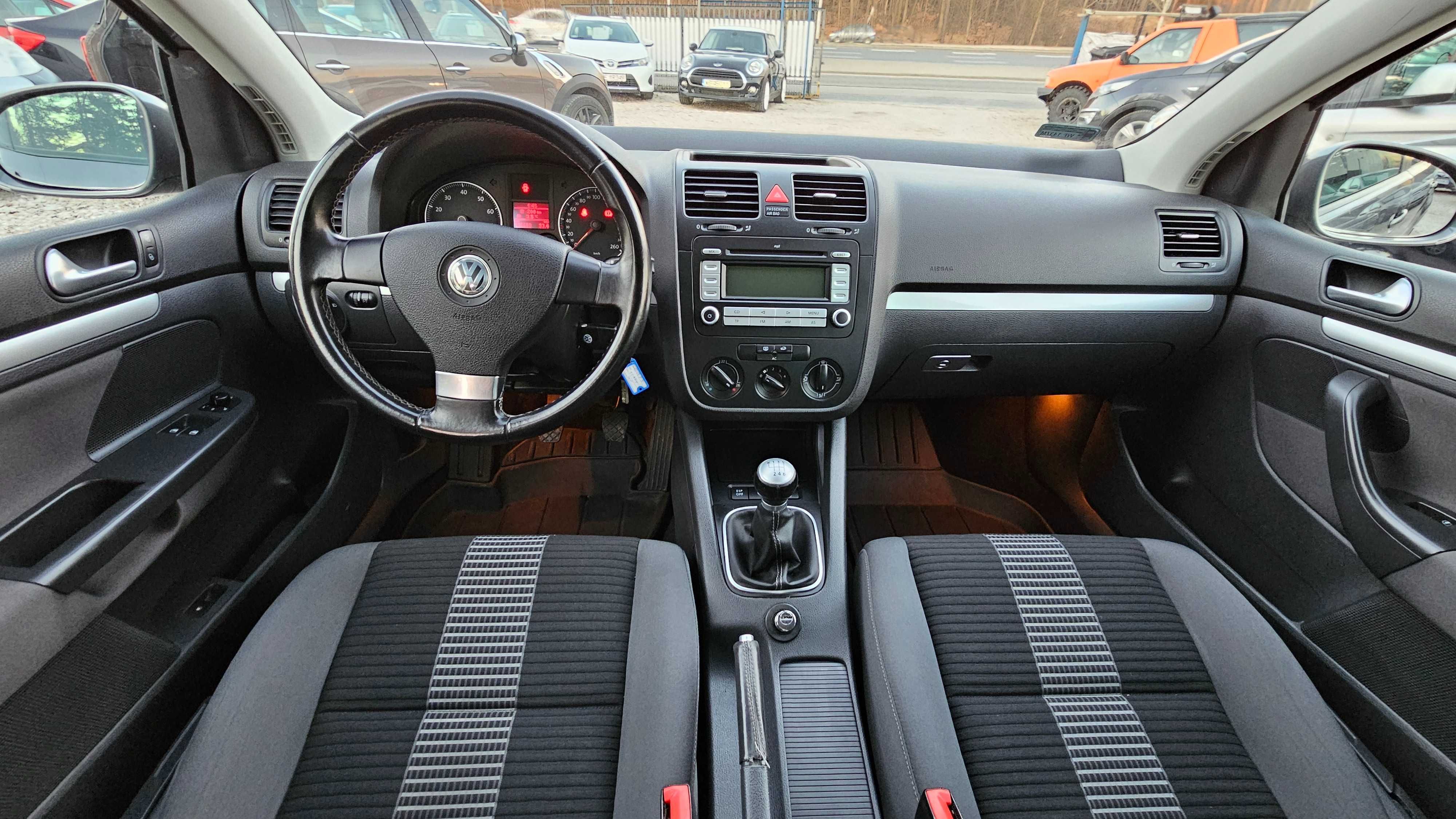 Volkswagen Golf 131 tys. km Po rozrządzie 1.4 benzyna 140 KM 6 biegów
