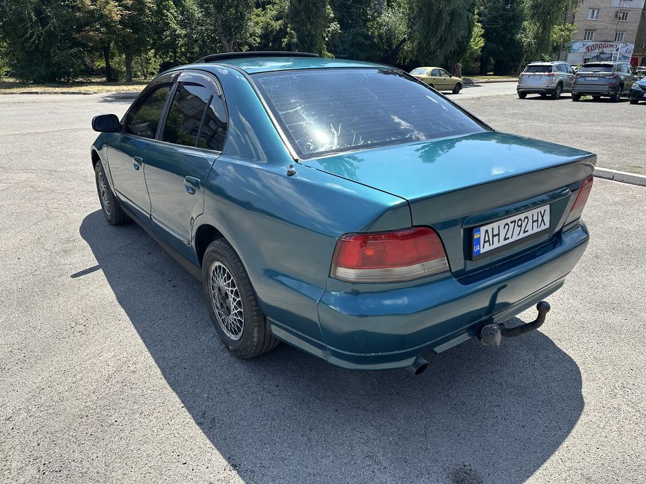 Продам mitsubishi galant
