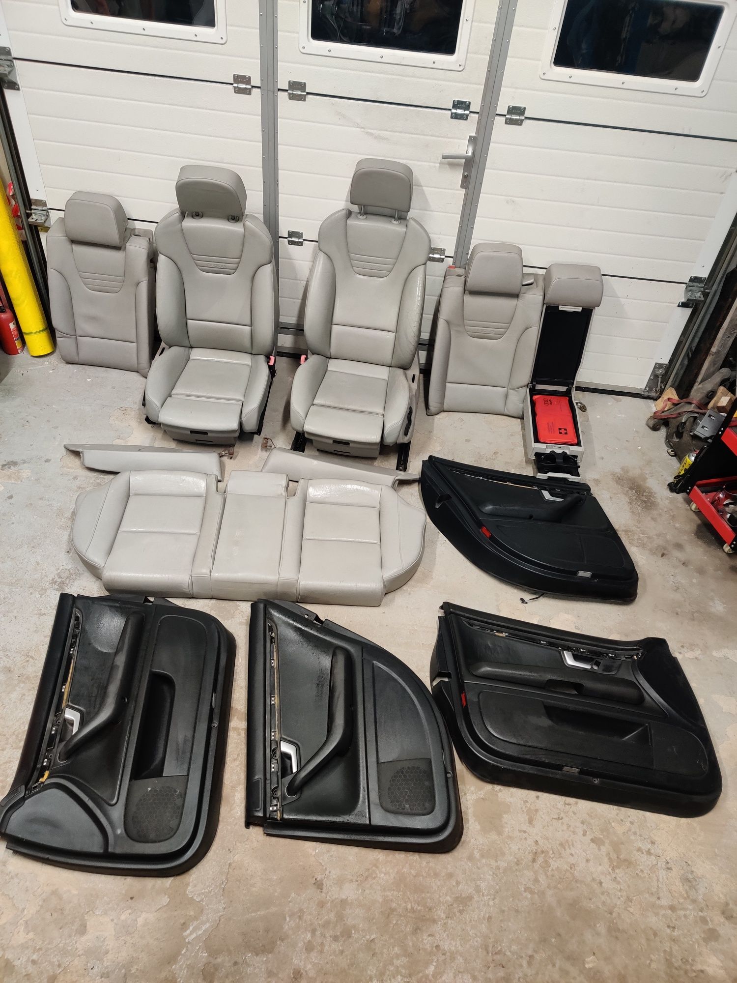 Fotele Recaro Audi S4 b6 b7 komplet