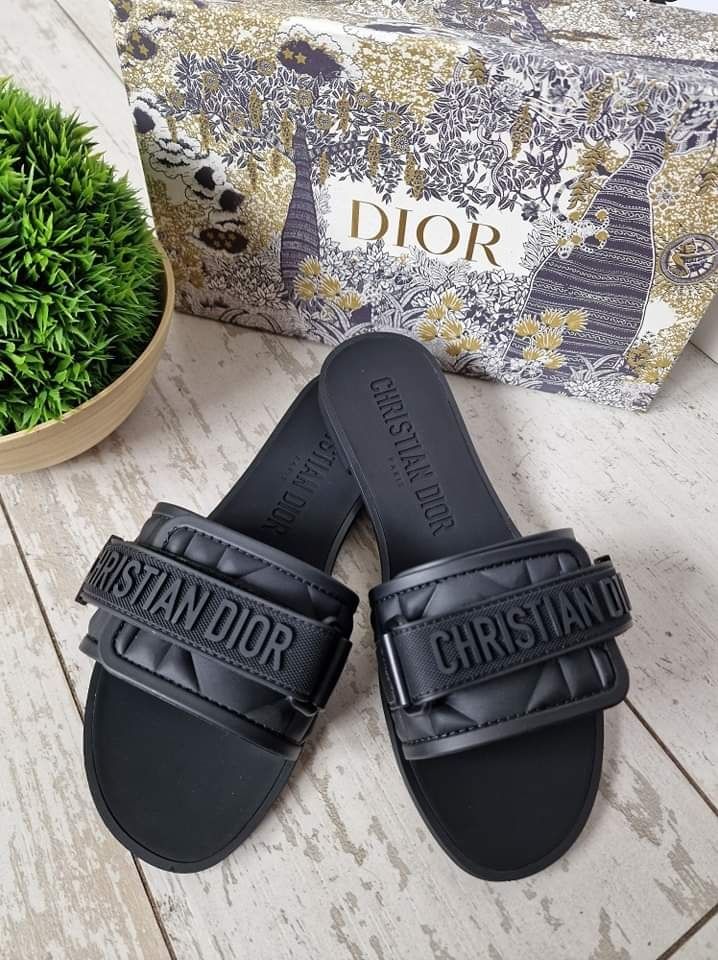 Klapki *Christian*Dior*