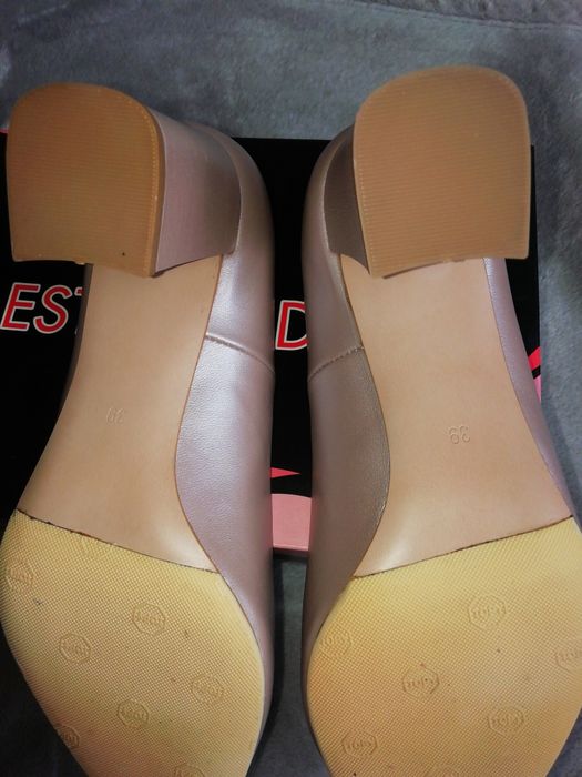 Туфлі жіночі 39р