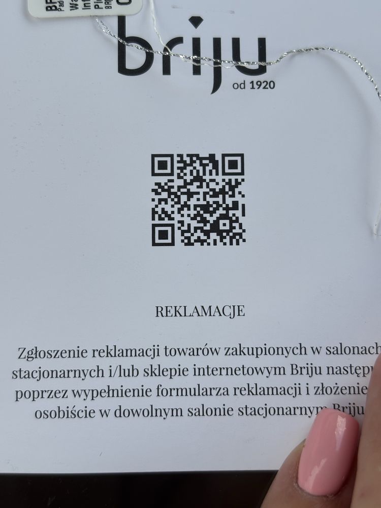 Powrscionek biale zloto z brylantami