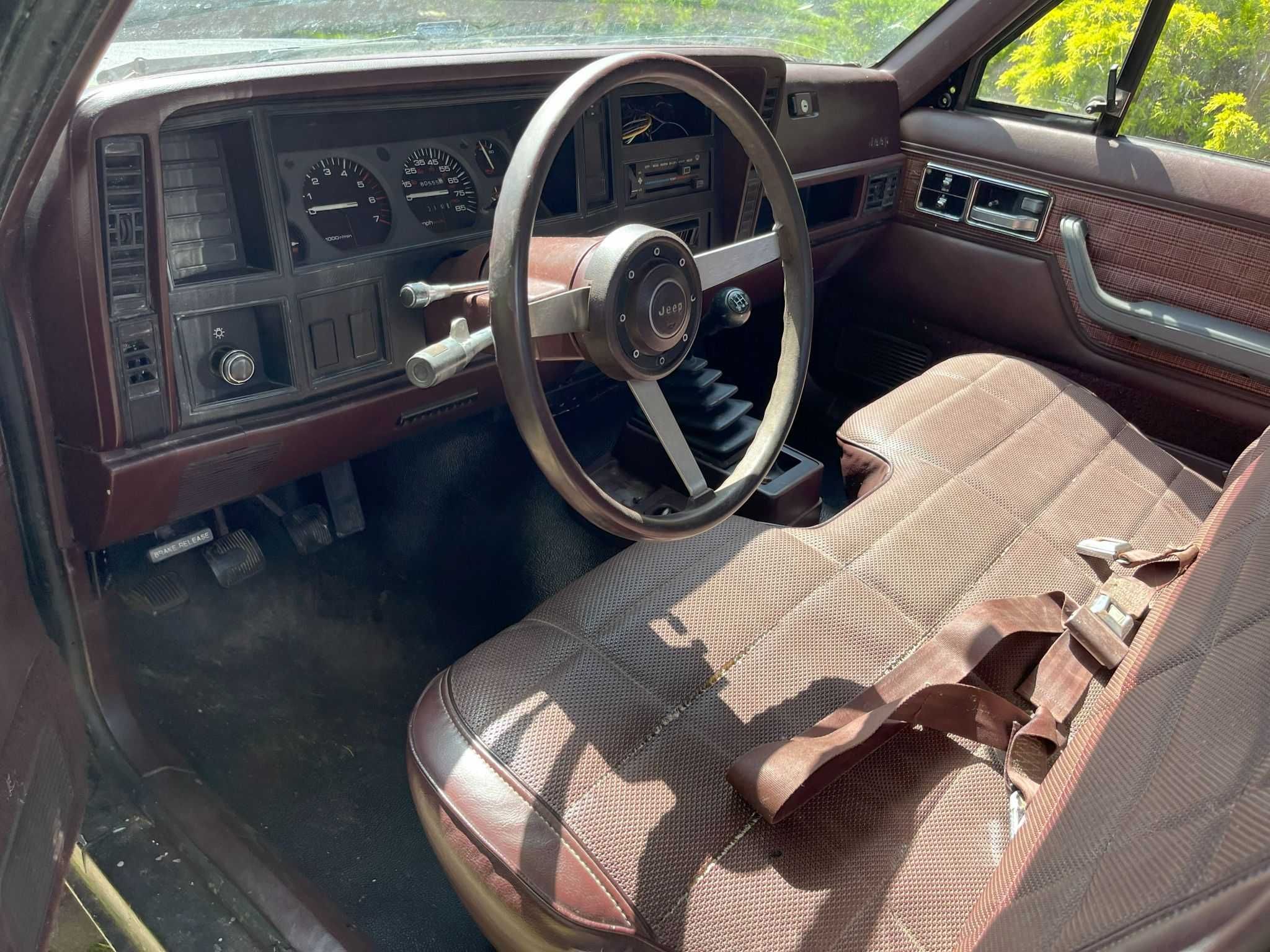 Jeep comanche 4.0 manual + cherokee 4.0