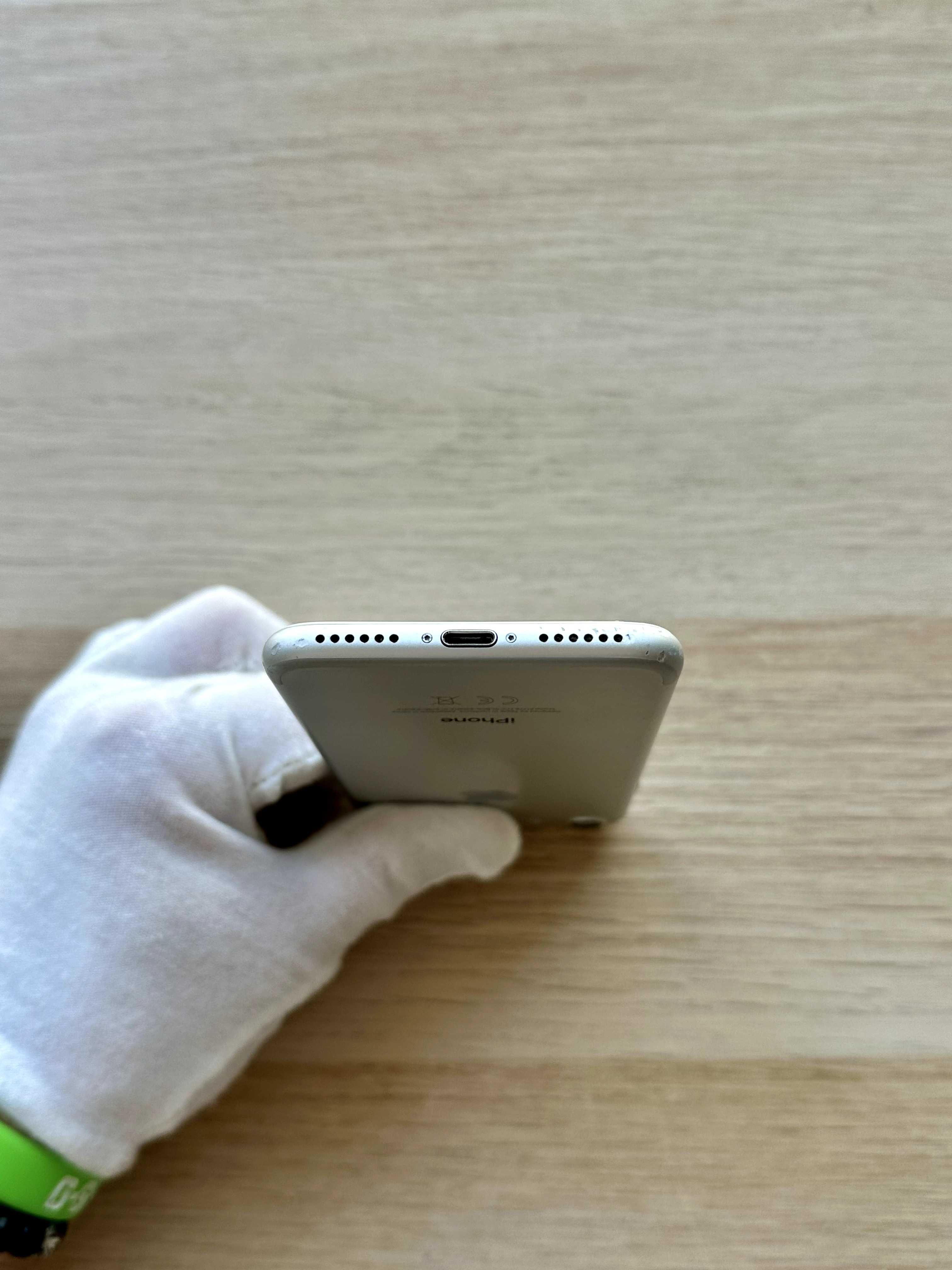 iPhone 7 32GB Srebrny – Na części