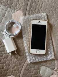 Продам iPhone 5se 64Gb