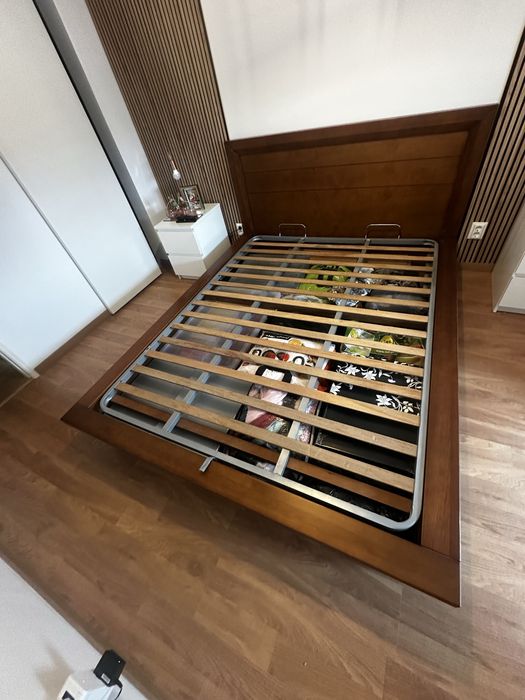 Cama de casal sommier