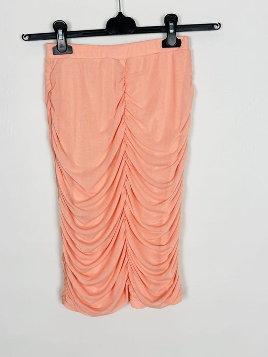 Brzoskwiniowa spódnica ołówkowa z marszczeniem S 36 Fashion Nova