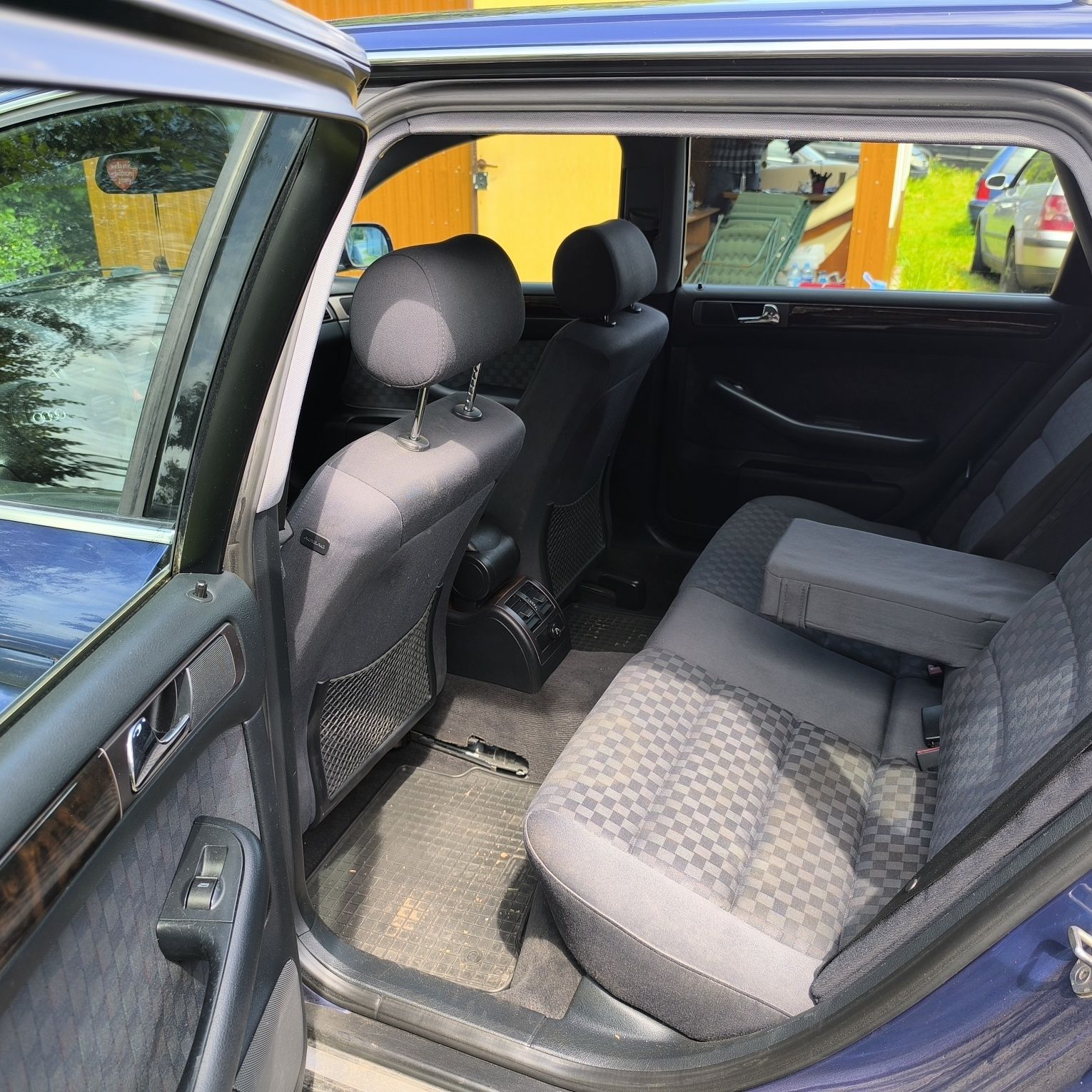 Audi A6 C5 kombi 2.4 benzyna v6 szyberdach hak