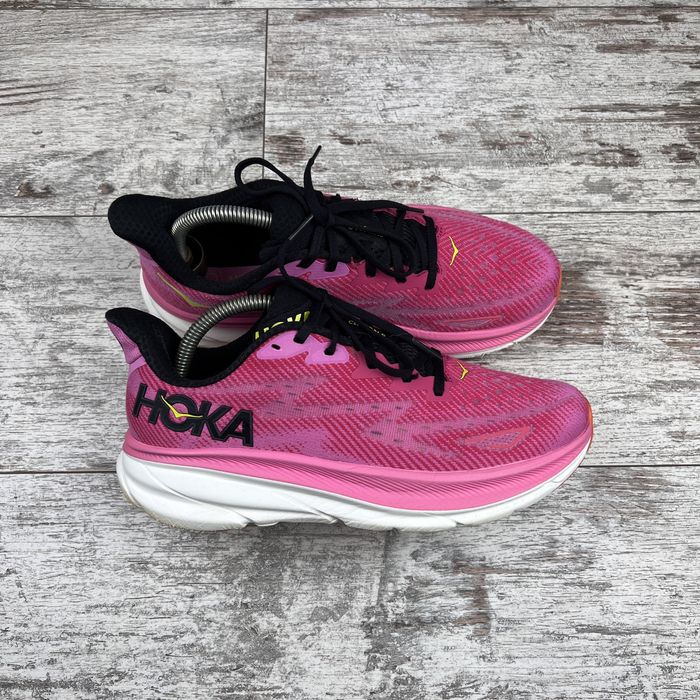 Кросівки Hoka Clifton 9 1127896 розмір 41 оригінал