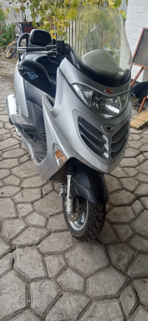 Kymco grand ding 150