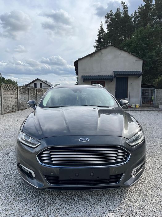 Sprzedam Forda Mondeo mk5 2017r