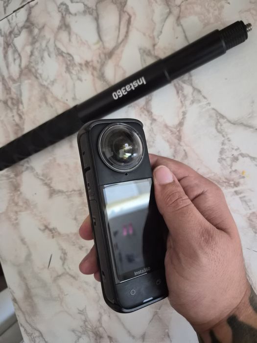 Camera Insta 360 x4