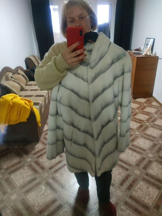 Шуба шубка натуральна полушубок женская.