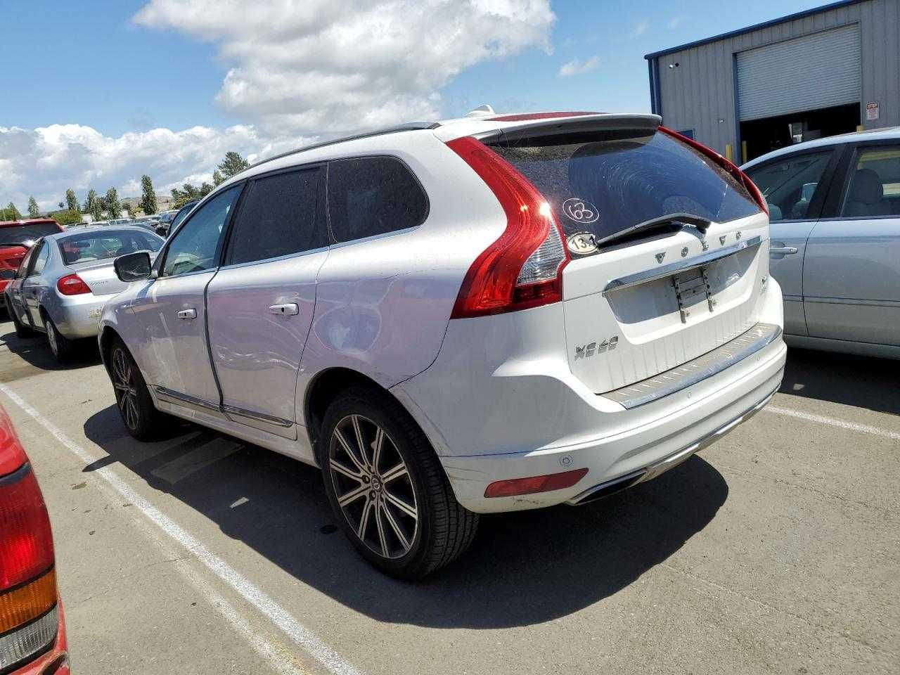 Volvo XC60 T6  2014