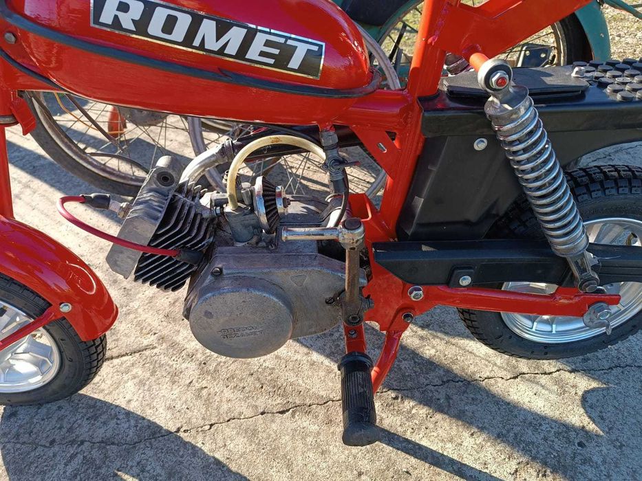 Motorynka Romet Pony + Rama i części Romet tylko Całość nie pojedyńczo