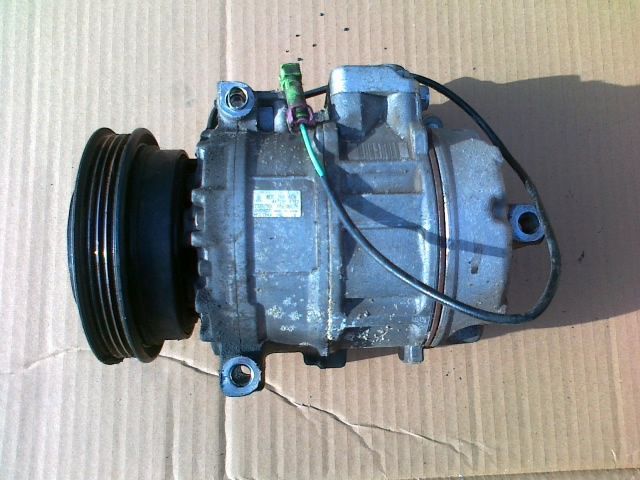 VW PASSAT B5 LIFT SPRĘŻARKA KLIMATYZACJI 8d0260808