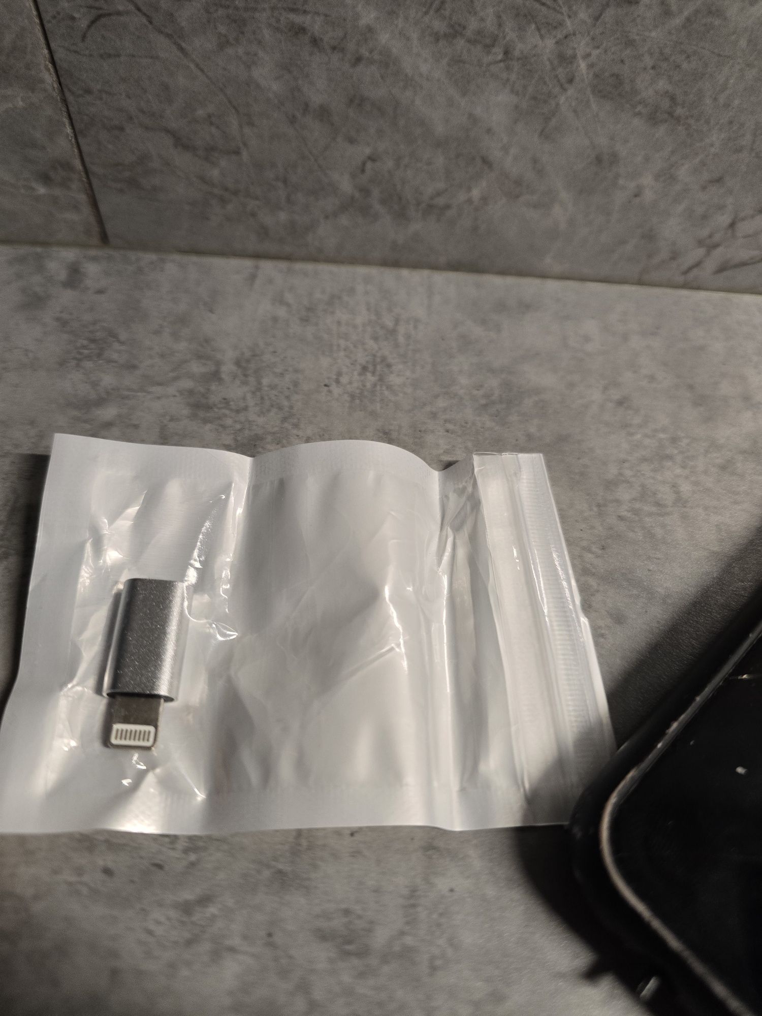 Adaper mikro usb