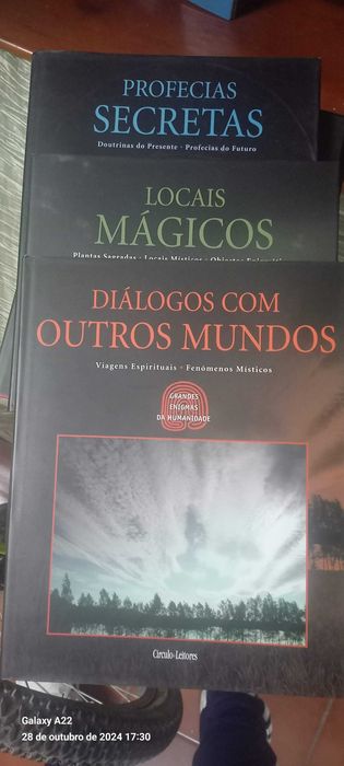 Mónica Bello - Colecção Enigmas