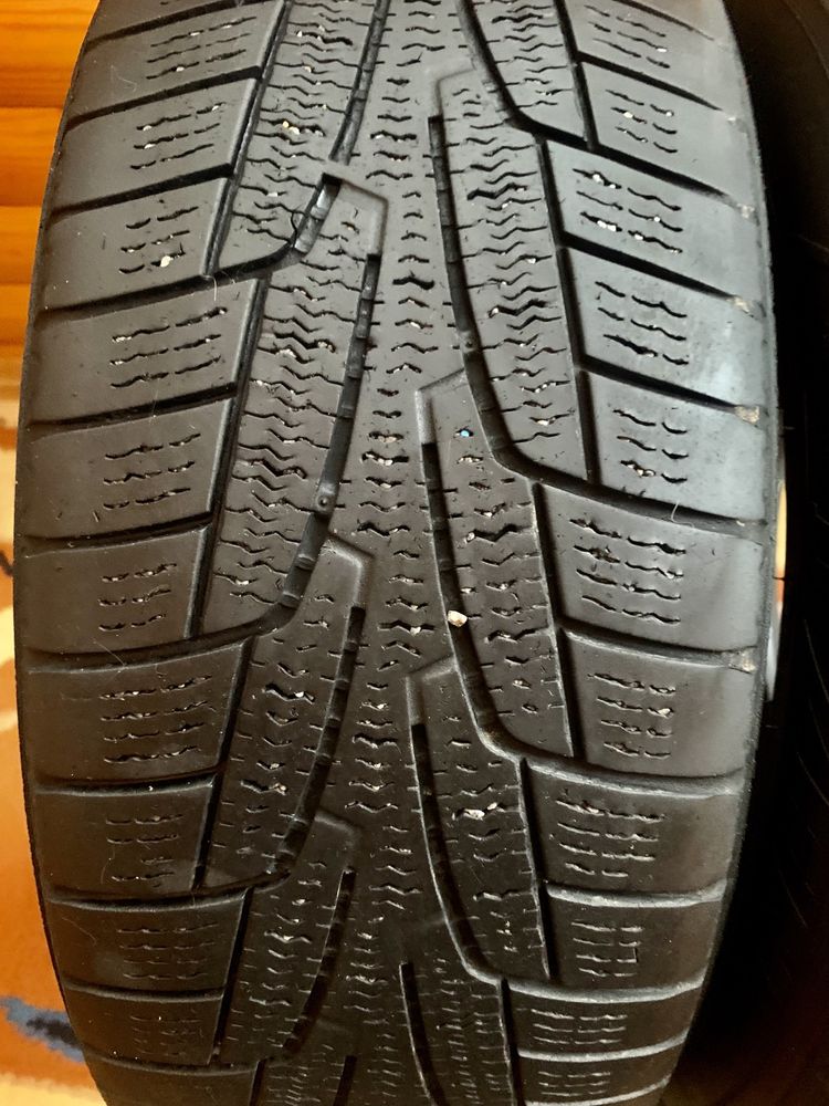 Kumho 205/55/16.