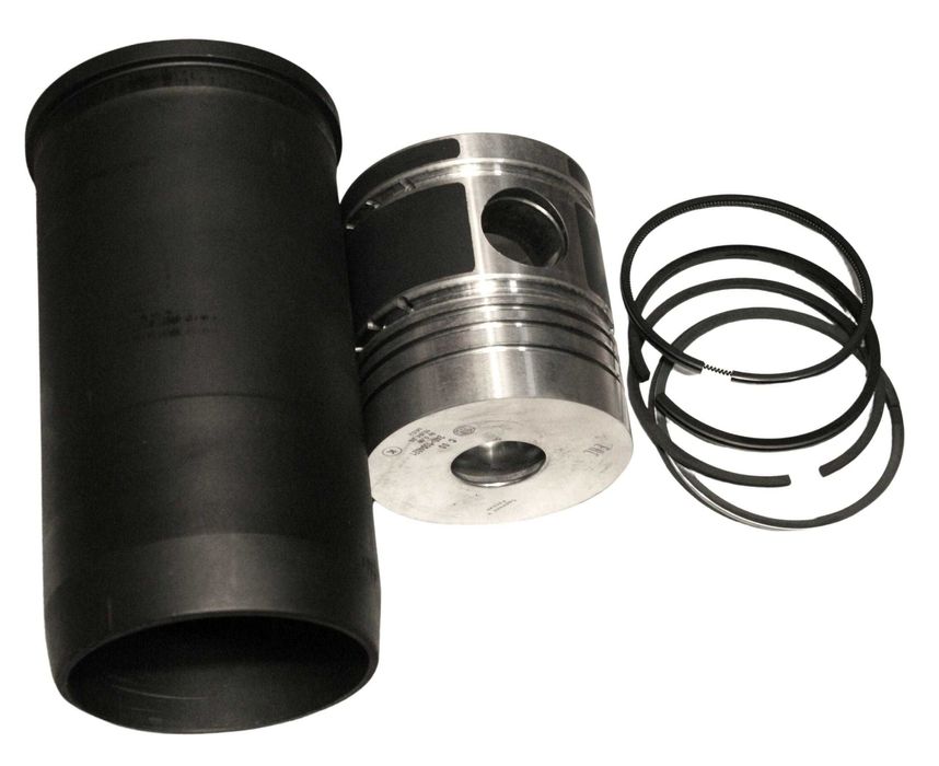 Zestaw naprawczy cały silnik MTZ Belarus 80 82, 820 wał korb. głowica