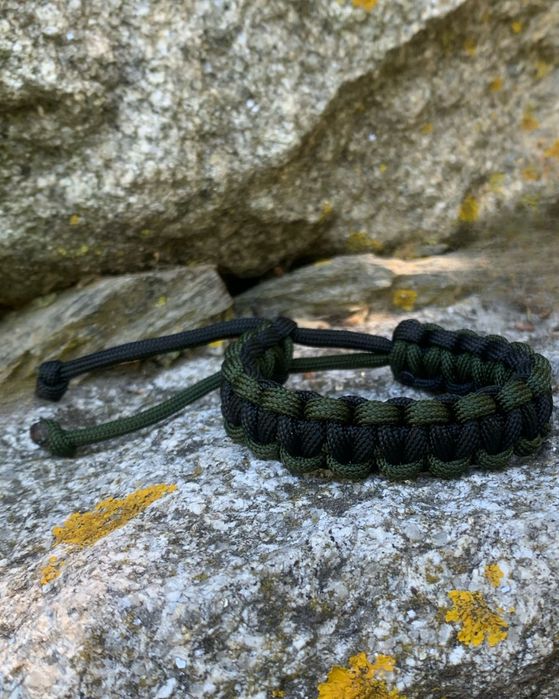 Pulseiras paracord