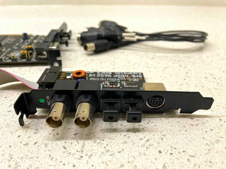 RME HDSP 9652 - звуковая карта, 52 канала аудио