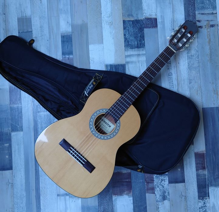 Gitara ADMIRA używana
