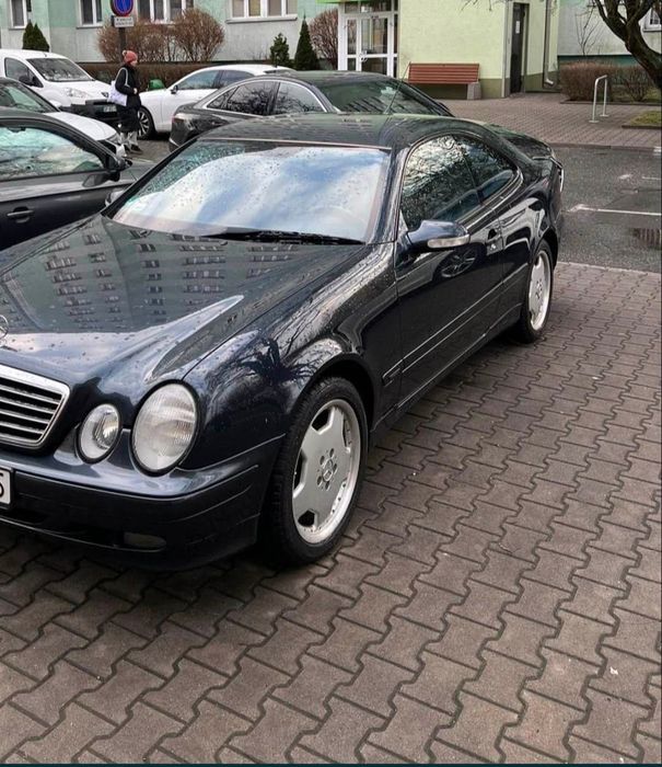 Kultowy Mercedes CLK W208