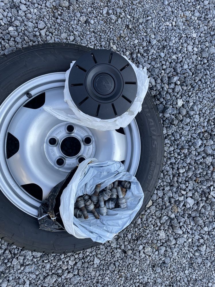 Komplet kól vw transporter multiwan caravelle DURAVIS 215/60R17 c