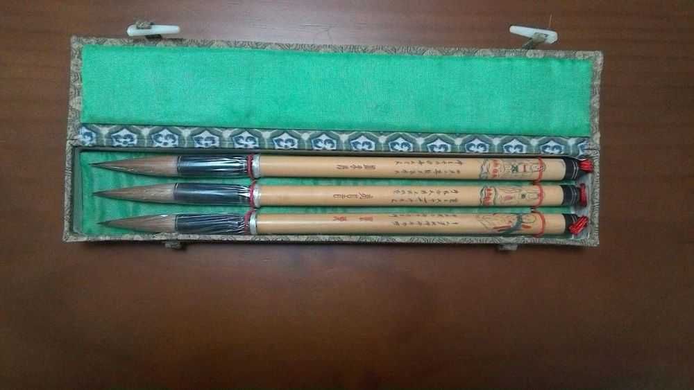 pinceis para caligrafia chinesa E NÃO SÓ