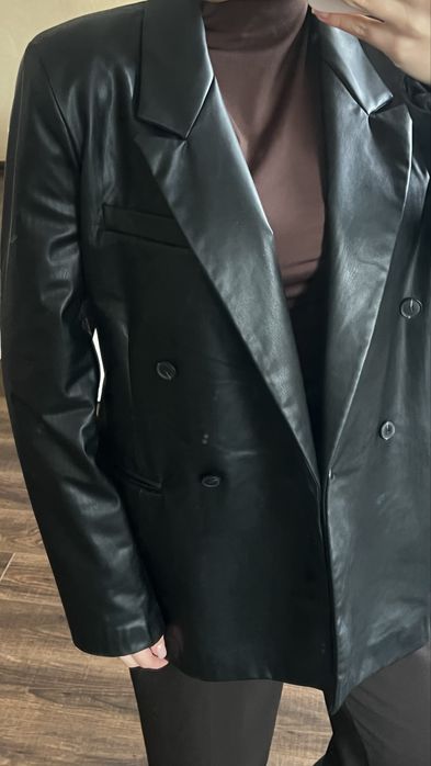 Пиджак    ZARA.