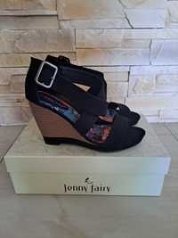Czarne sandały na koturnie Jenny Fairy 38