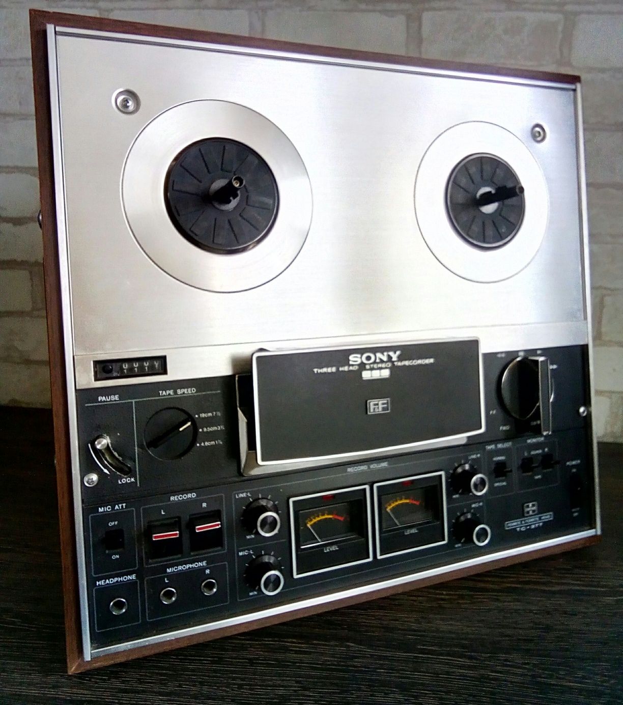 Sony TC-377 Stereo Open Reel Tape Recorder (1972-77)