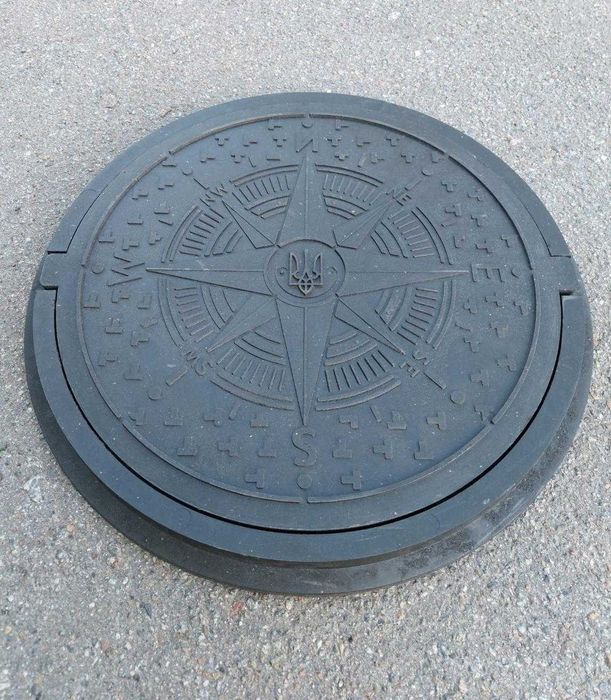 Люк каналізаційний садовий "ГЕРБ" чорний