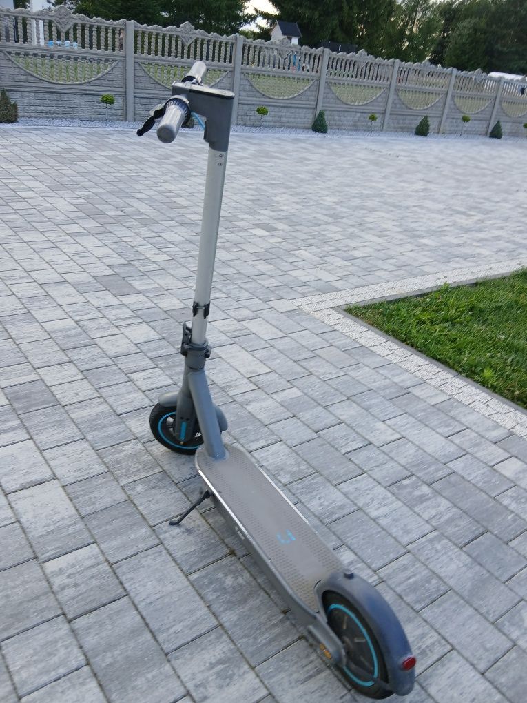 Hulajnoga elektryczna