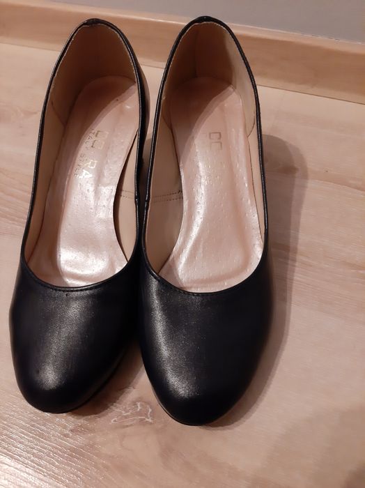 Granatowe czółenka r.38 bdb stan