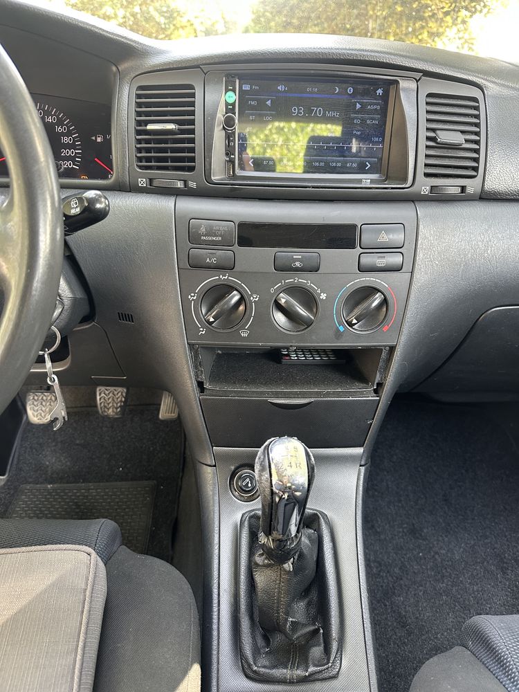 Toyota Corolla E12 2005