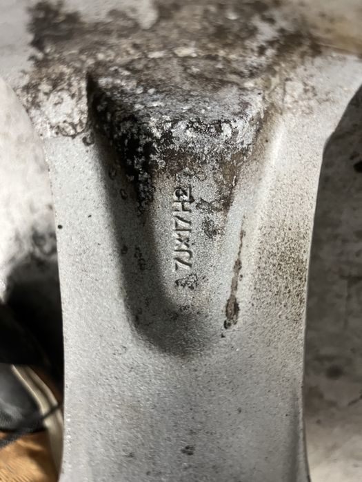 Felgi aluminiowe 17’ 4x100 + opony 225/45/17