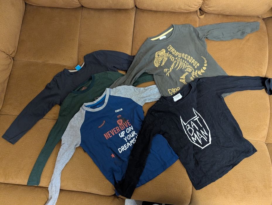 Paka ubrań dla chłopca, rozmiar 122-128, bluzy, t-shirty, kurtka inne