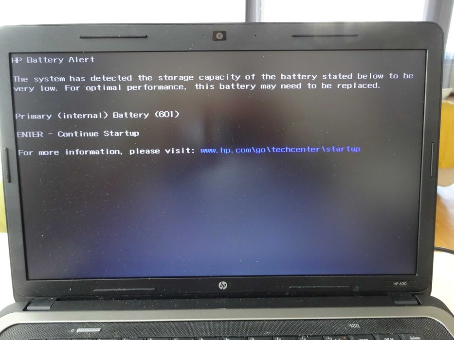 HP 630 15,6" Intel B950 2,1GHz 4GB RAM, 320GB HDD