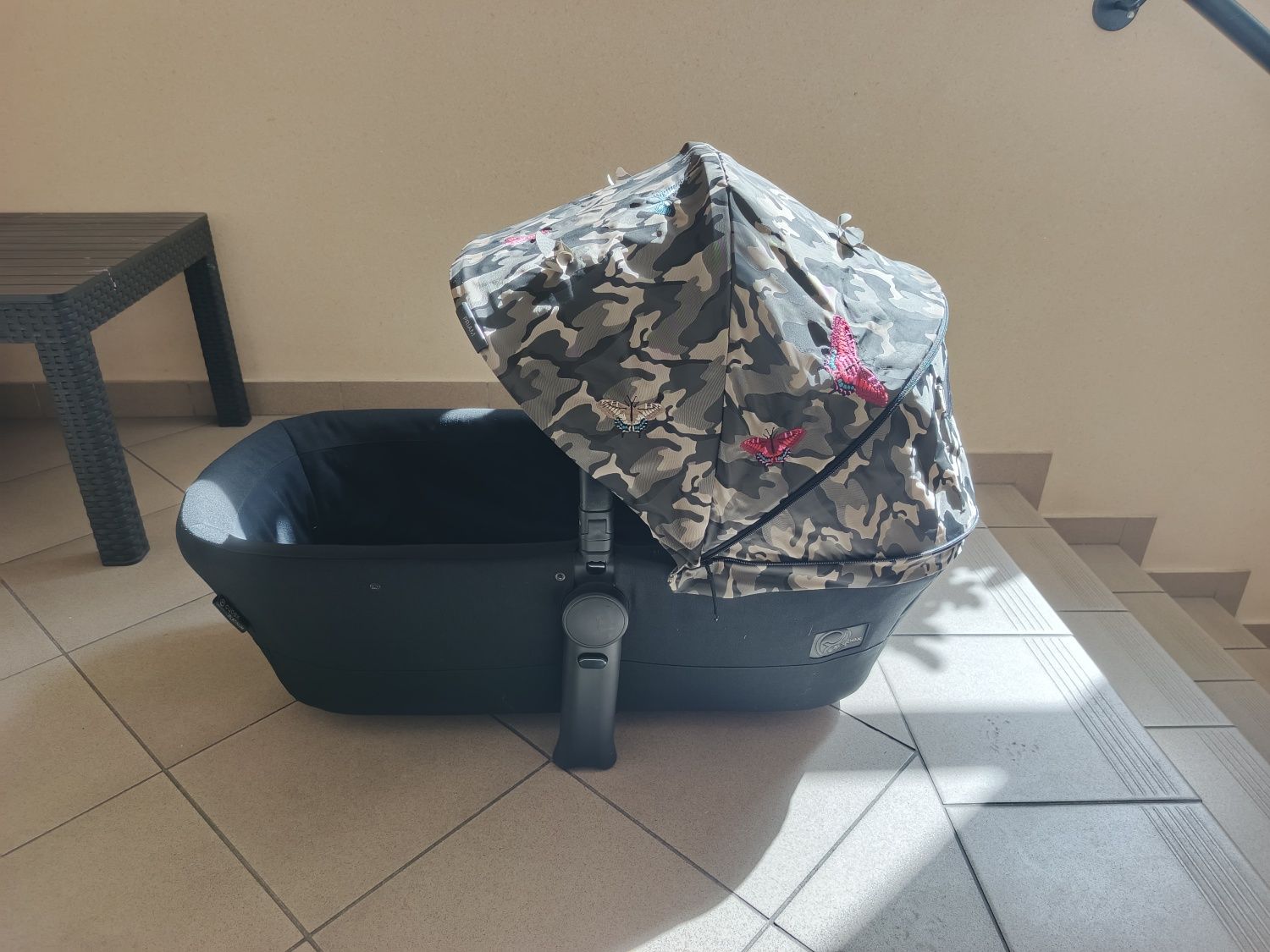 Sprzedam wózek cybex butterfly gondola ze spacerówka