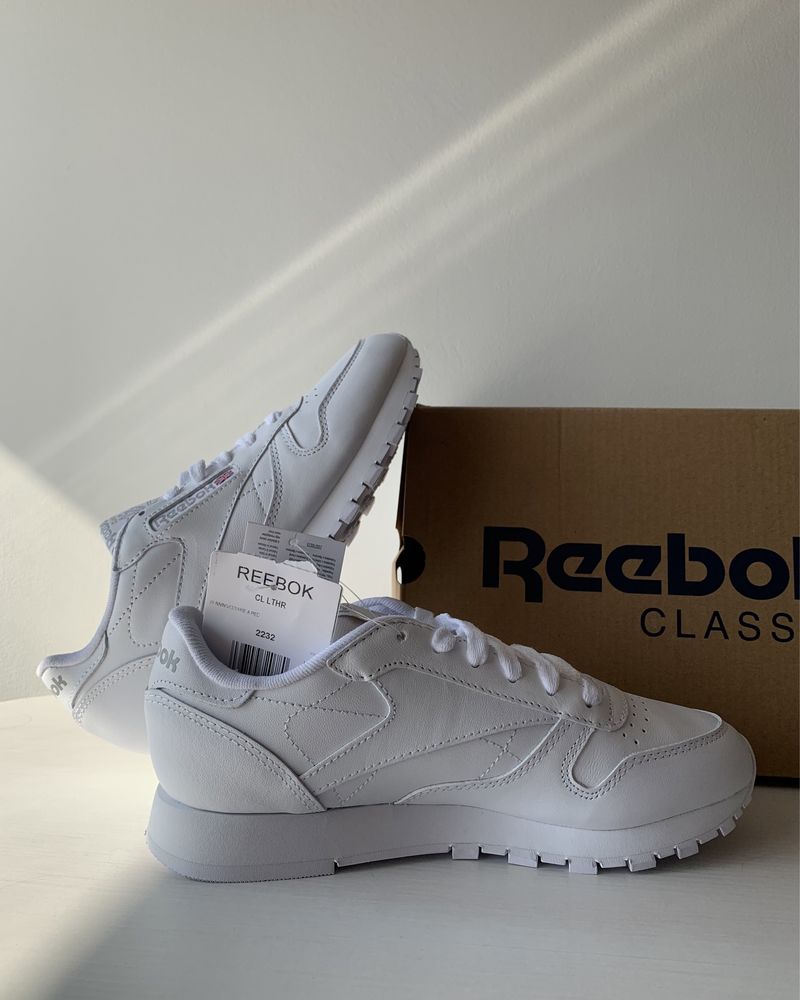 АКЦІЯ! Нові! Кросівки Reebok Classic (35 p)