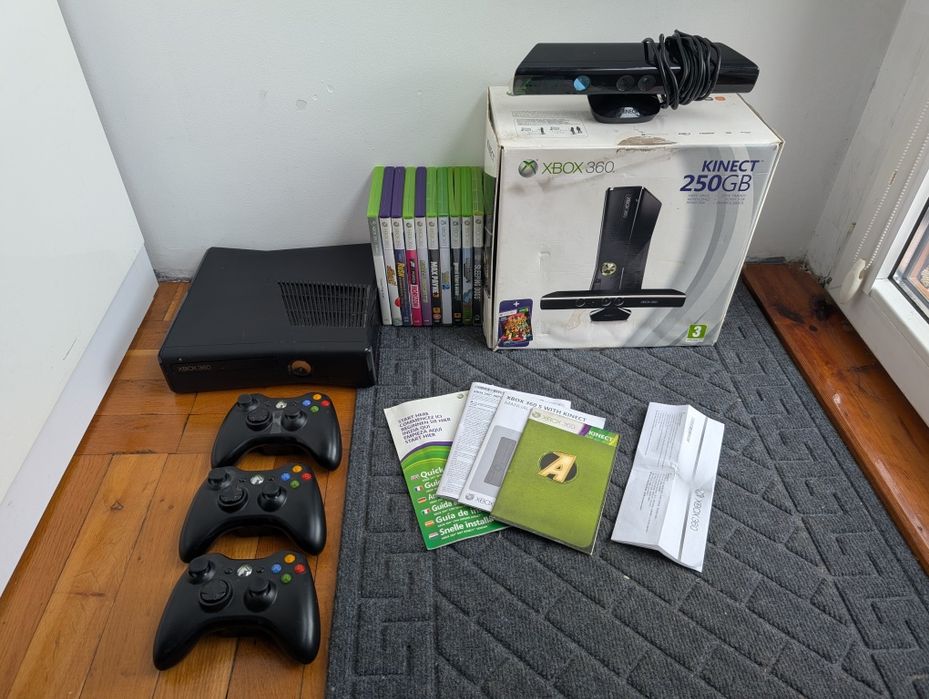 Sprzedam Xbox 360 / 3pady / Kinect/  9 Gier CD