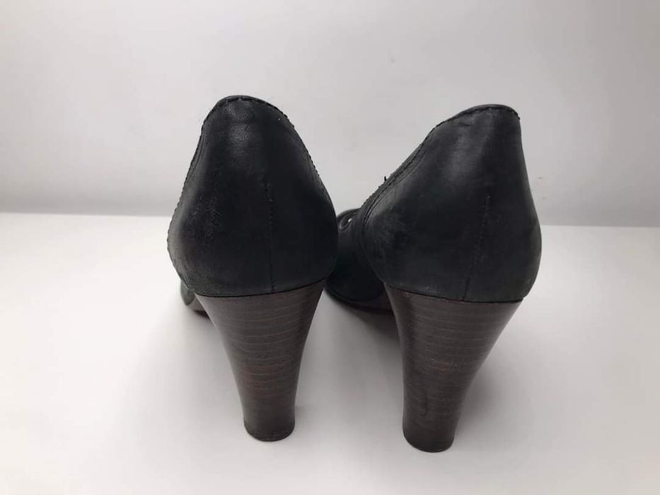 Czółenka skórzane Massimo Dutti Rozmiar 38