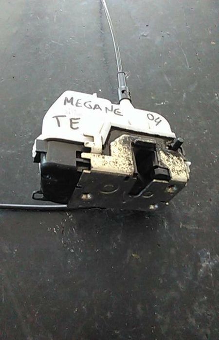 Fechadura / fecho porta trás esquerdo RENAULT Megane II (BM0/1_, CM0/1