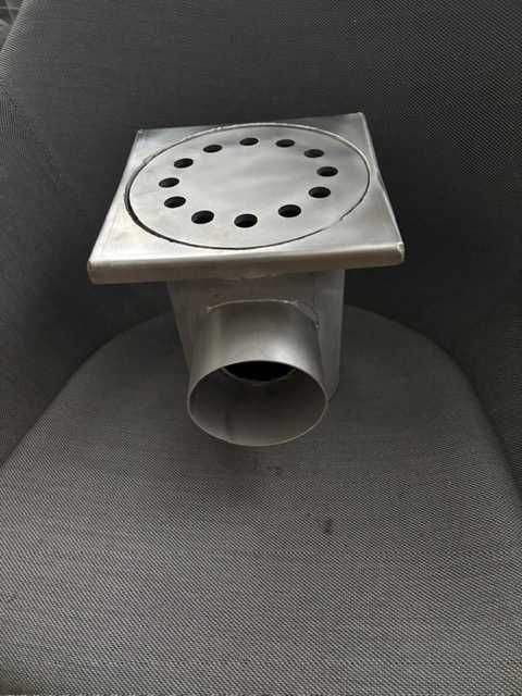 Kratka ściekowa nierdzewna z odpływem bocznym, wpust podłogowy